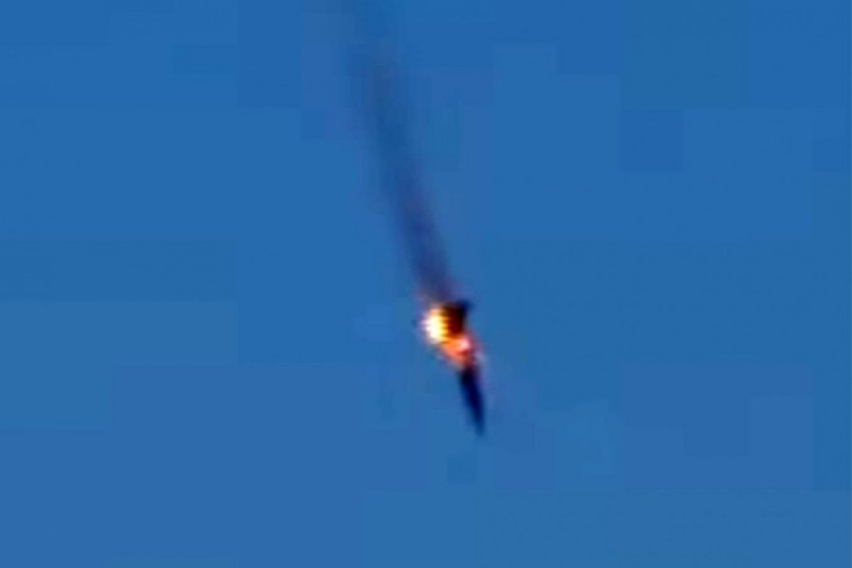 Сирийски бунтовници убили единия руски пилот (ВИДЕО 18+)