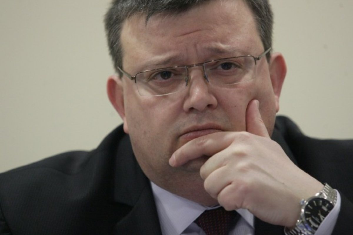Цацаров: Ще се боря за решаване на кризата в съдебната реформа
