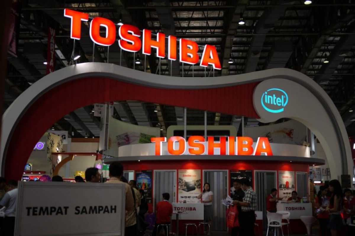 Тoshiba фалира?