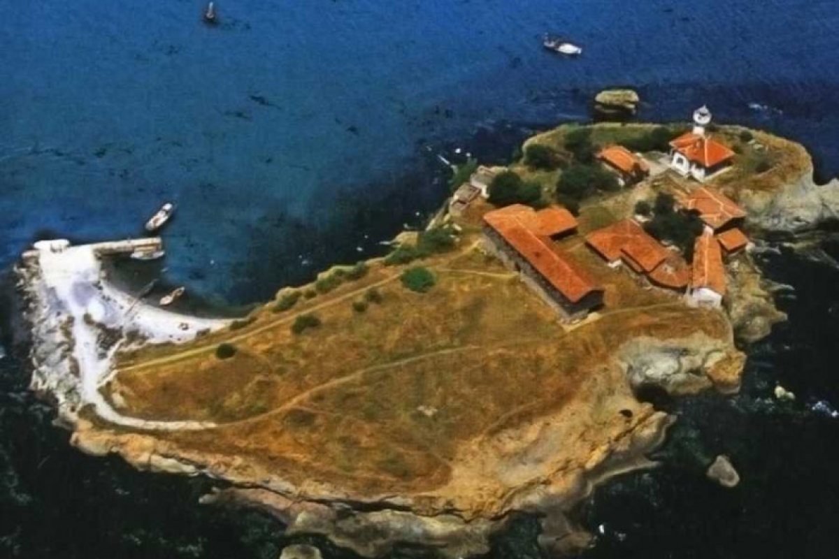 Ето какво задължително трябва да видите в България
