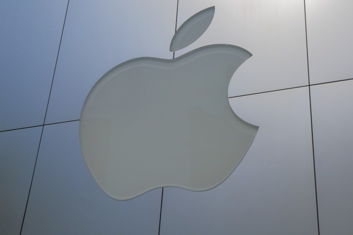 Глобиха Apple за укриване на данъци