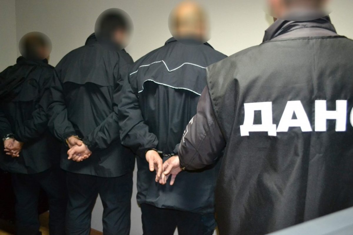 Трима българи и иракчанин обвинени за трафик на мигранти