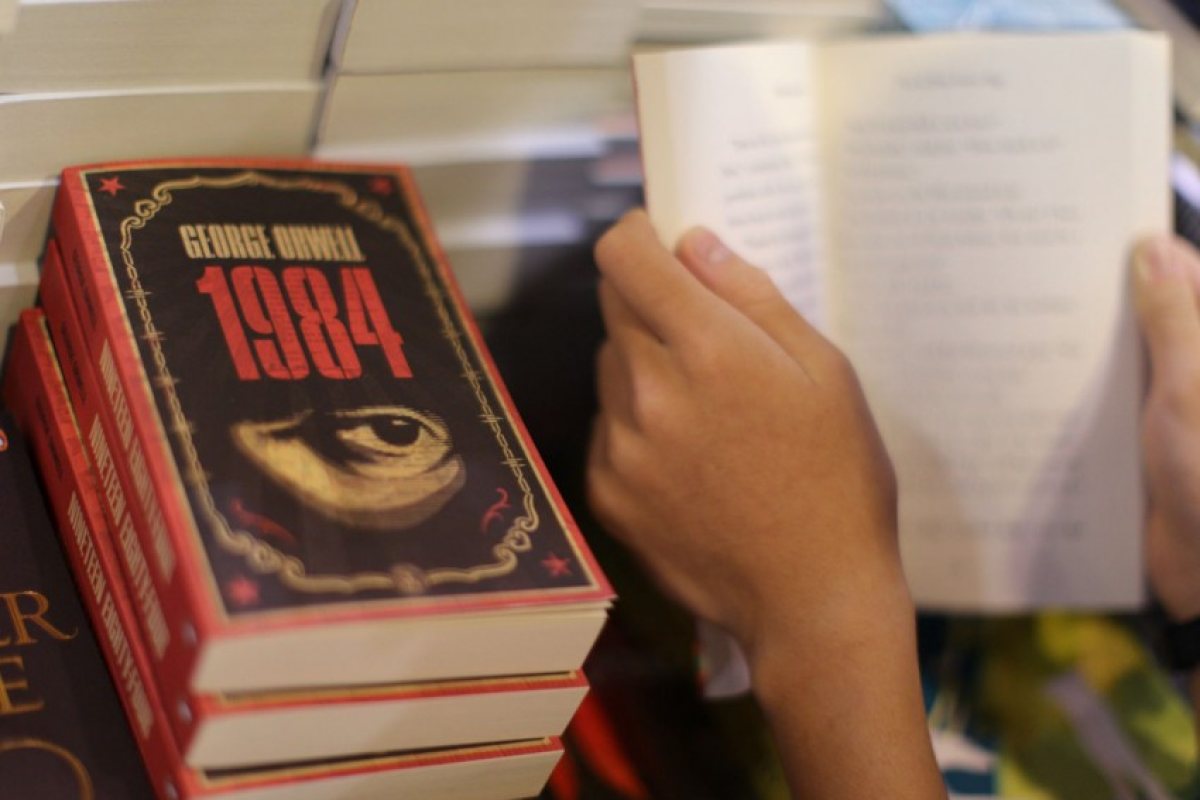 10 книги от чуждоезични автори, които всеки ученик трябва да прочете преди да завърши