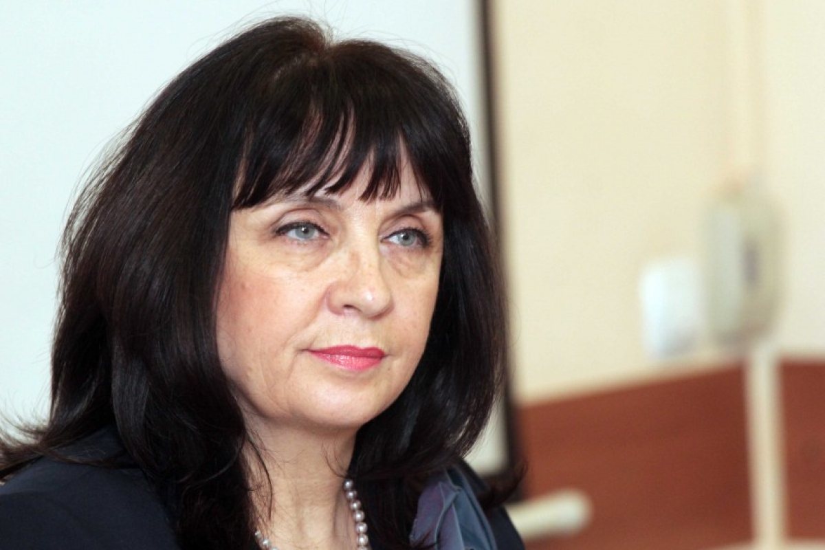 Ваня Кастрева също подава оставка