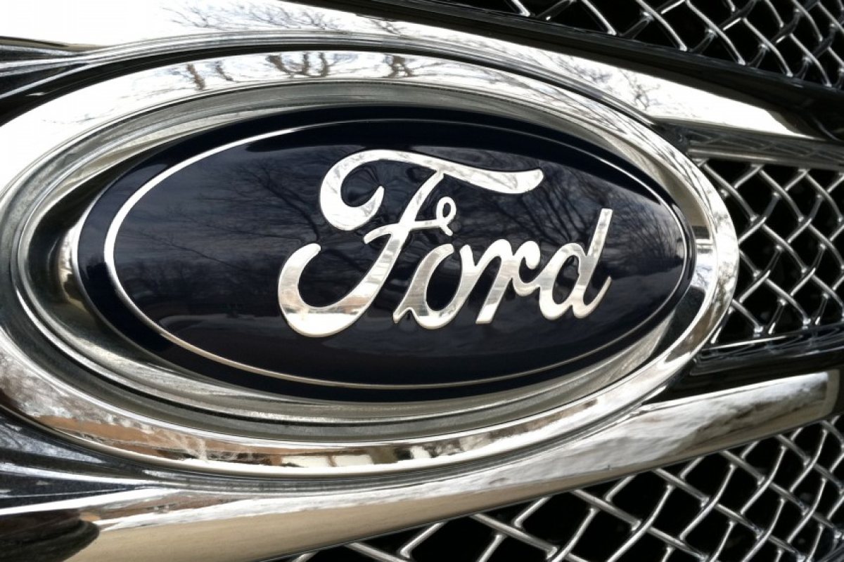 Ford съкращава 13 000 работници на Острова