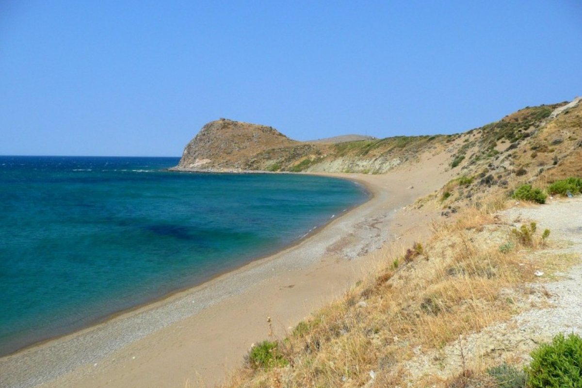 Пазят Иракли, Корал и Карадере със закон