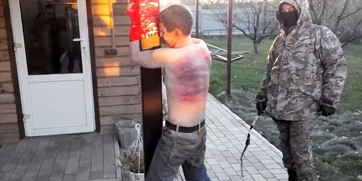 Проруски бунтовници пребиват жестоко нарко дилър (ВИДЕО и СНИМКИ 18 +)