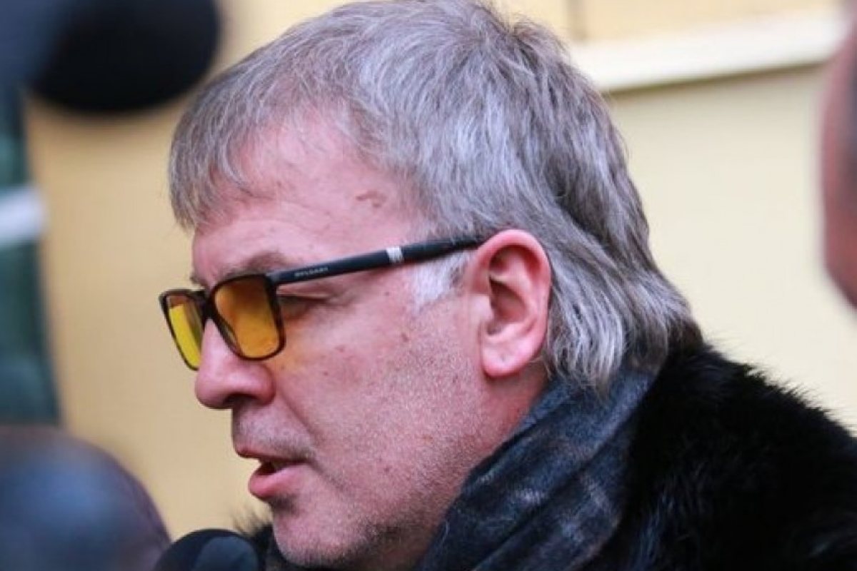 Наско Сираков с инсулт?