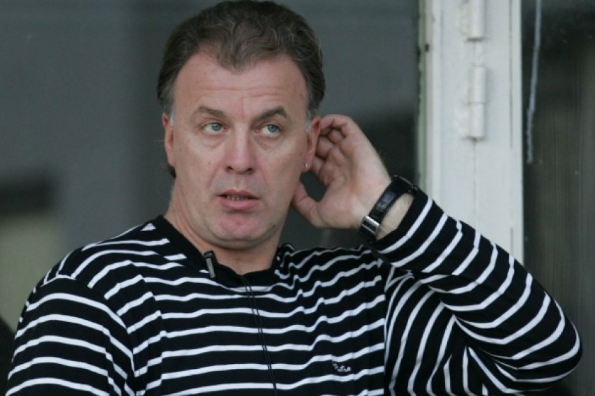 Наско Сираков се прибра у дома 