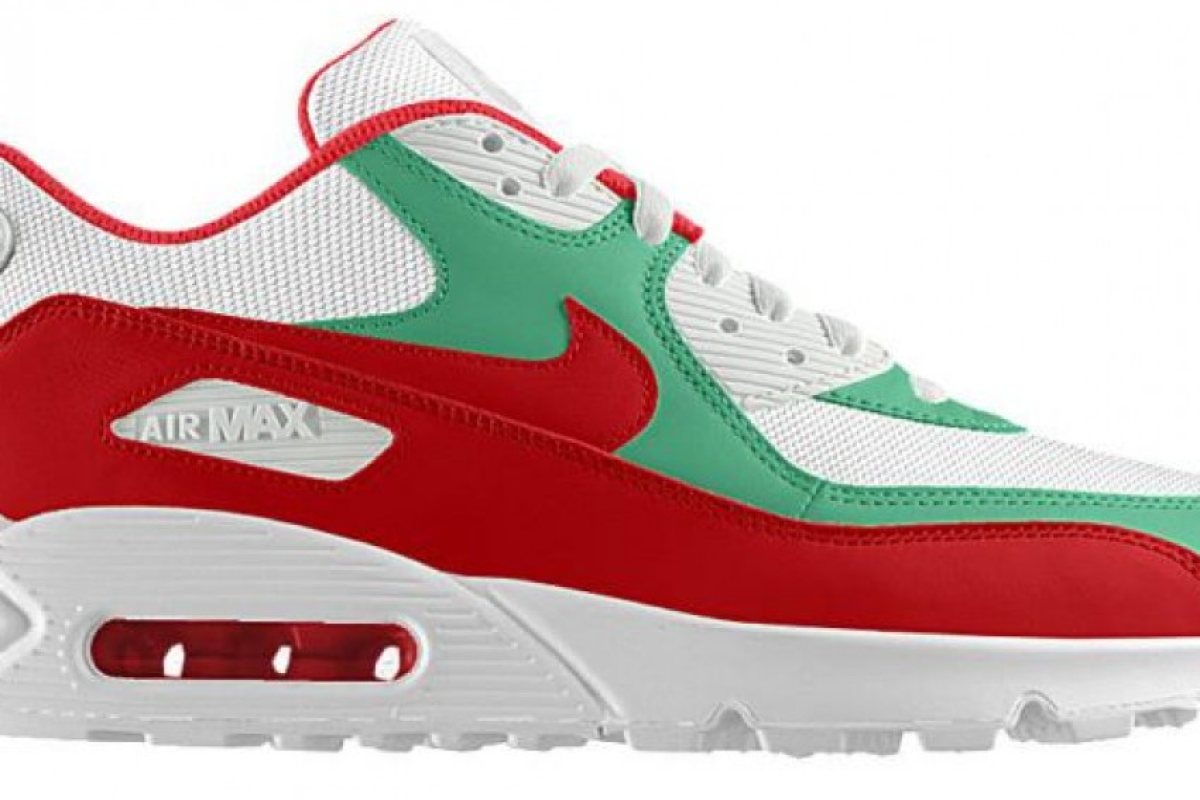 Nike създаде маратонки с цветовете на българския трибагреник (СНИМКА)