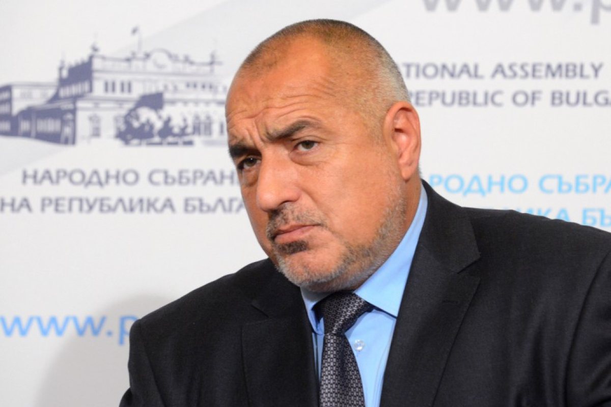 Борисов реже правата на почетните консули у нас