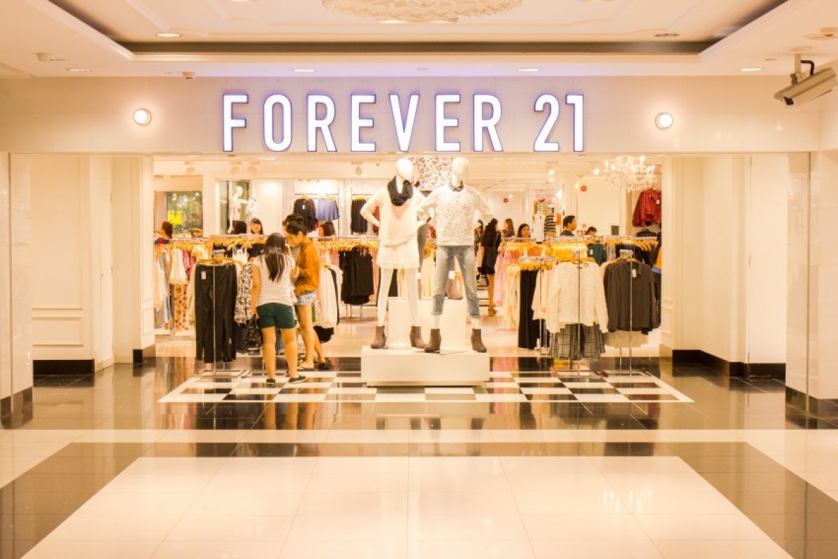 Американският моден гигант Forever 21 отвори първи магазин в България