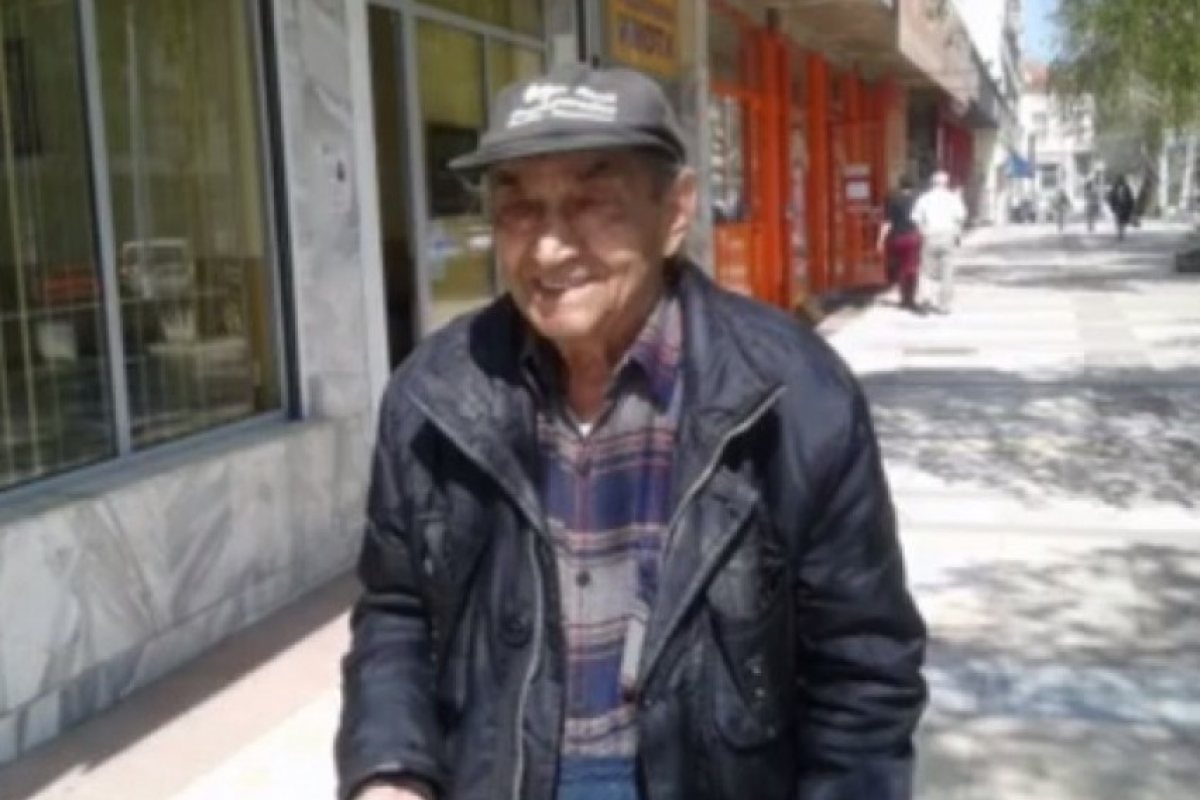 84-годишен дядо върна 80 лв. на банка, дали му ги в повече
