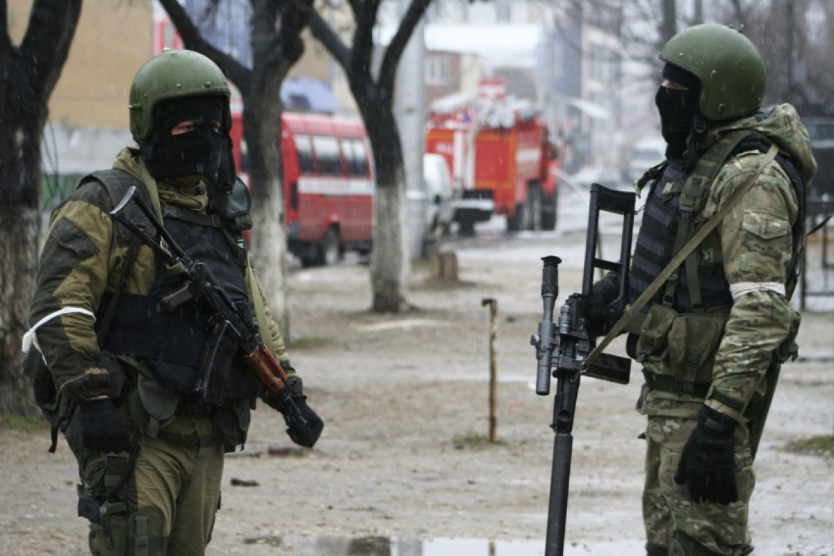 Трима терористи се самовзривиха в Русия