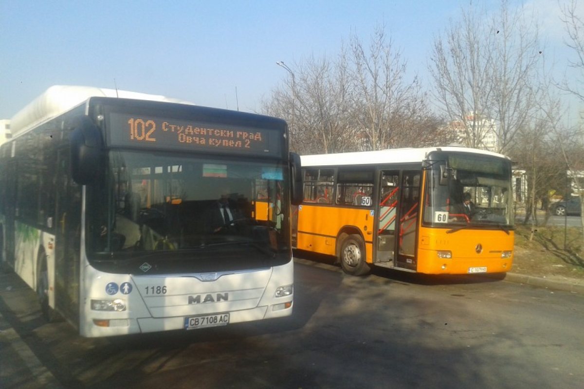 Шофьор на 102 почина зад волана