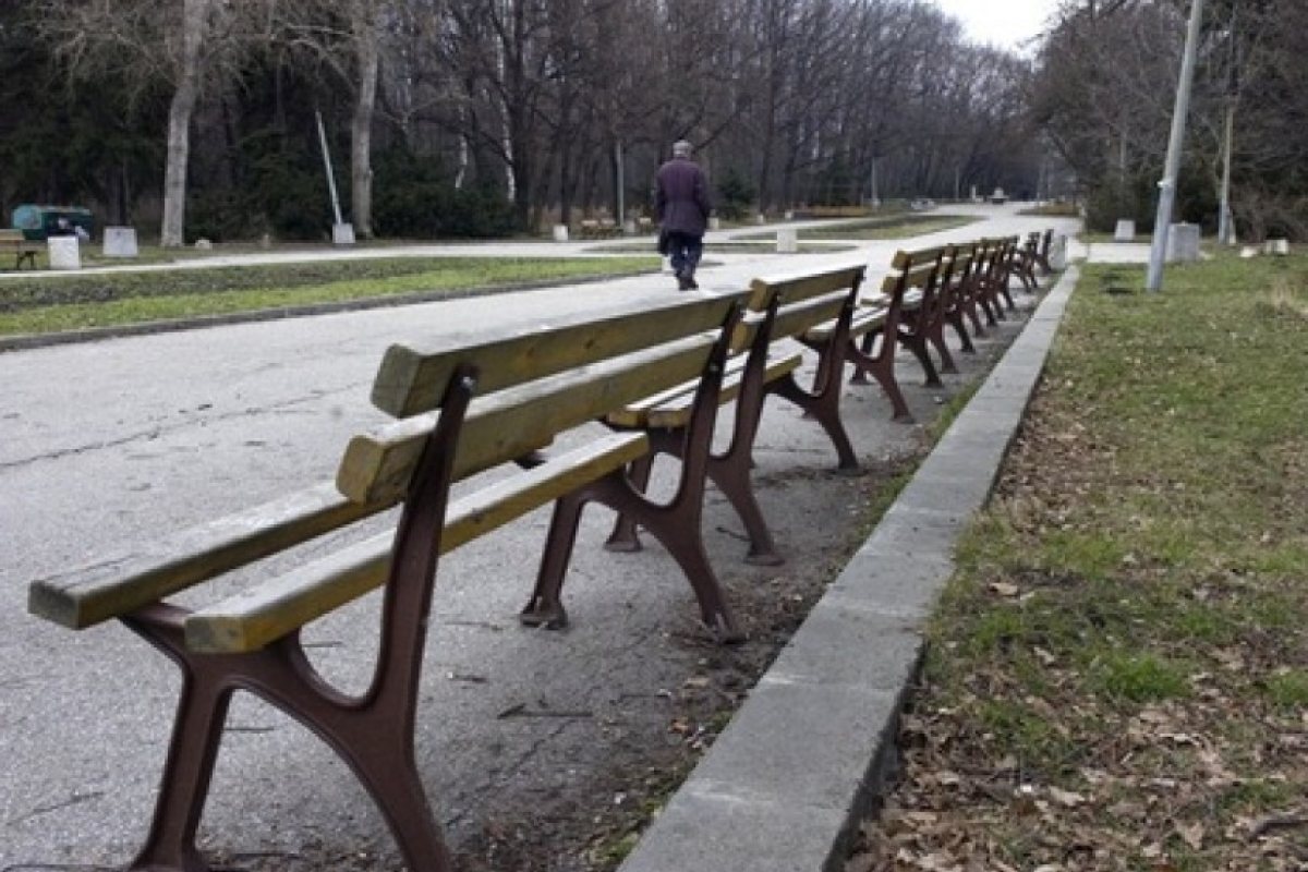 Самоубийство в парк потресе столичани