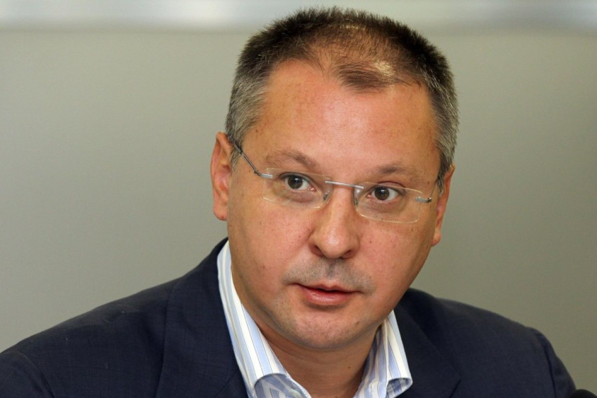 Станишев събра средства за процедури ин витро за 9 семейства