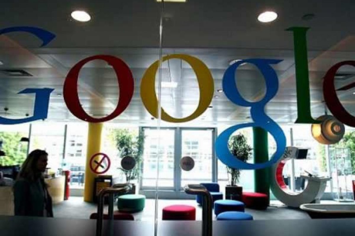 Разследват Google за укриване на данъци