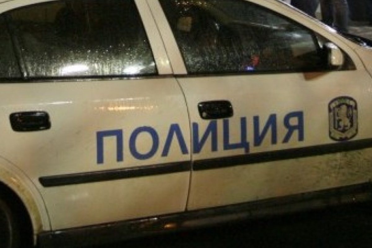 Трима души ранени при катастрофа в София