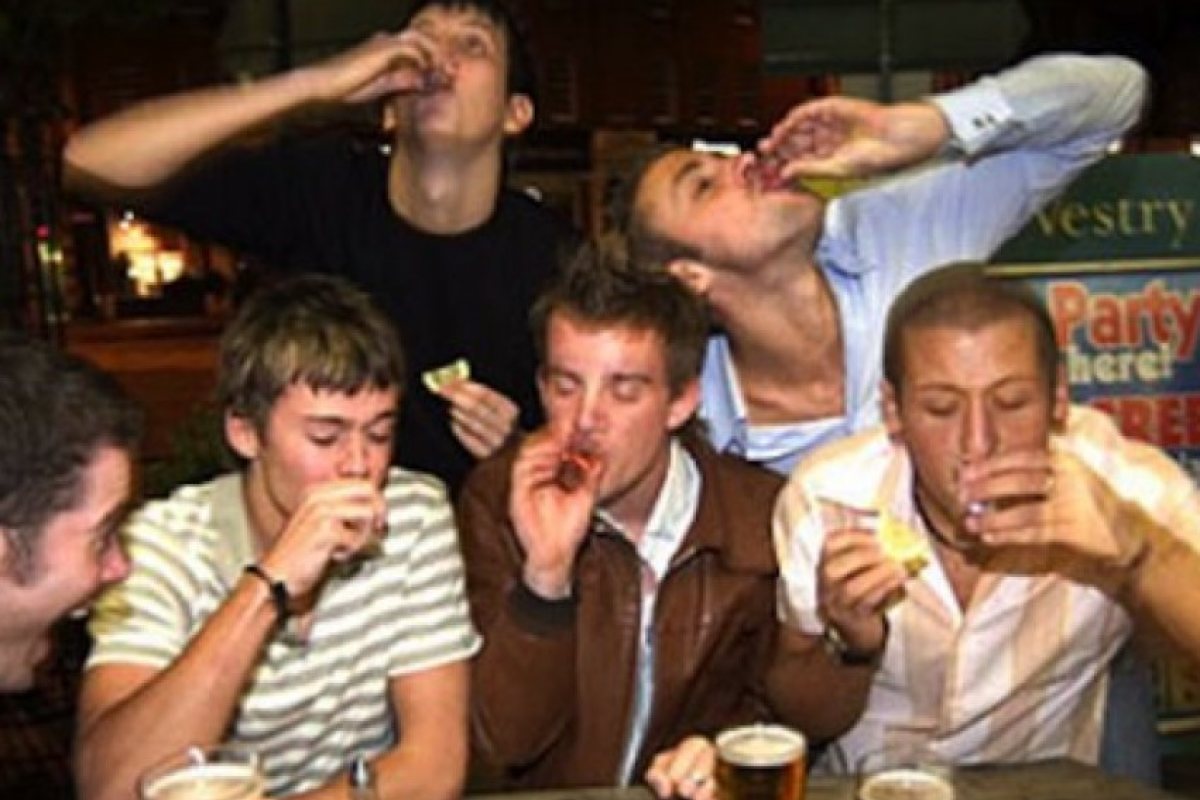 Пак започнаха изцепките на англичаните по родното ни Черноморие!