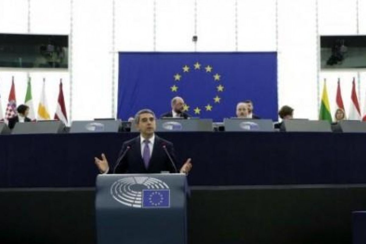 Президентът Плевнелиев с историческа реч пред ЕП