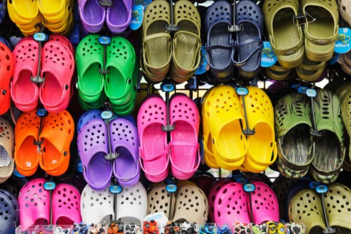 Ето защо „Crocs” са не просто грозни, а вредни
