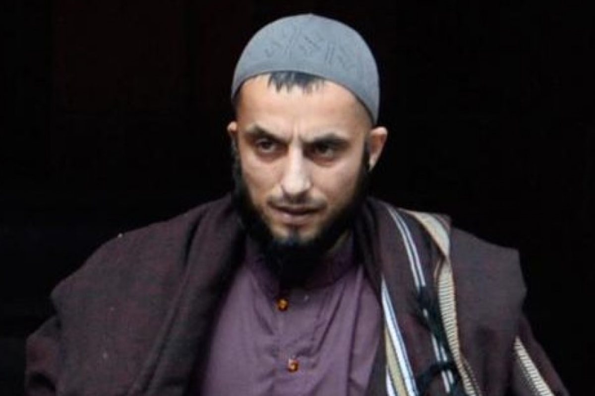 Пътник на самолет за Бирмингам крещи: 'Бум" и "Алах Акбар"