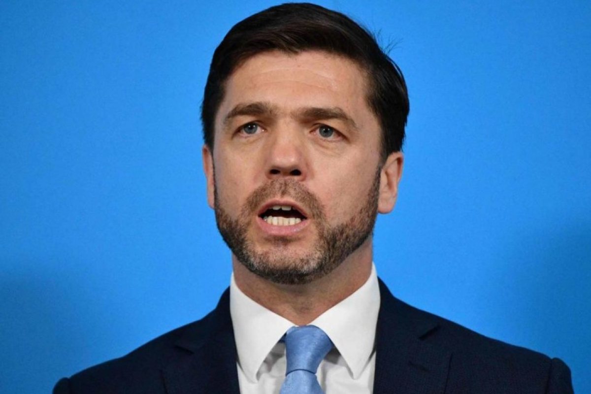 Стивън Краб се оттегля от надпреварата за лидер на Консервативната партия