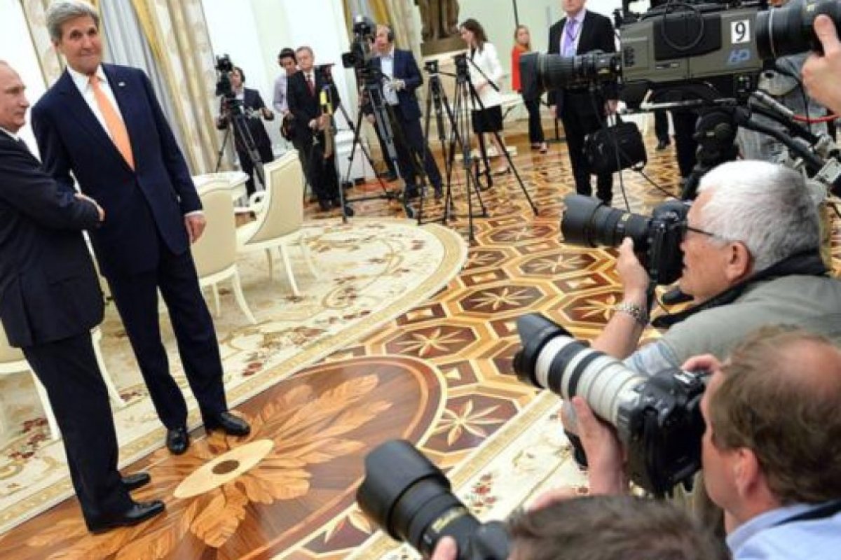 Джон Кери и Путин обсъдиха ситуацията в Сирия