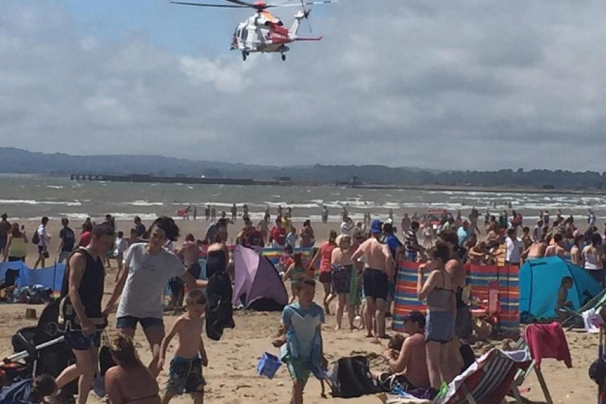 Откриха тялото на младия лондончанин, изчезнал в морето край Cambers Sands beach