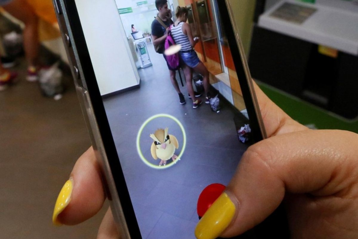 Учителка от Лондон напусна работа, за да играе Pokemon Go