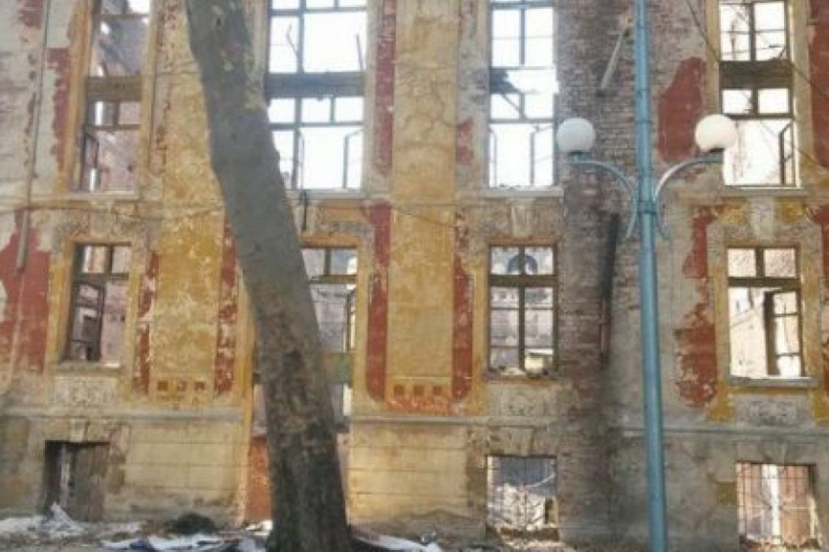 Обвиниха клошар за подпалването на тютюневите складове в Пловдив