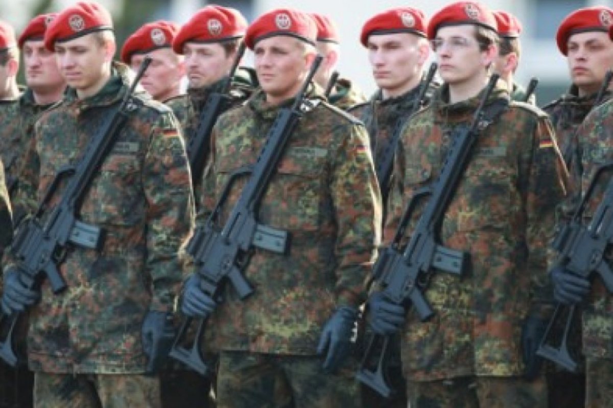 Германия връща задължителната военна служба?