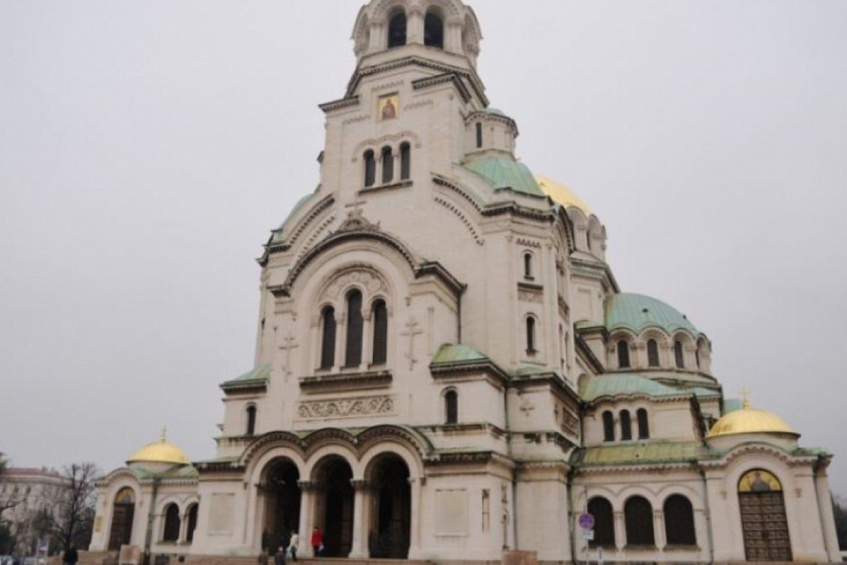 Площад „Св. Александър Невски” ще е пешеходна зона