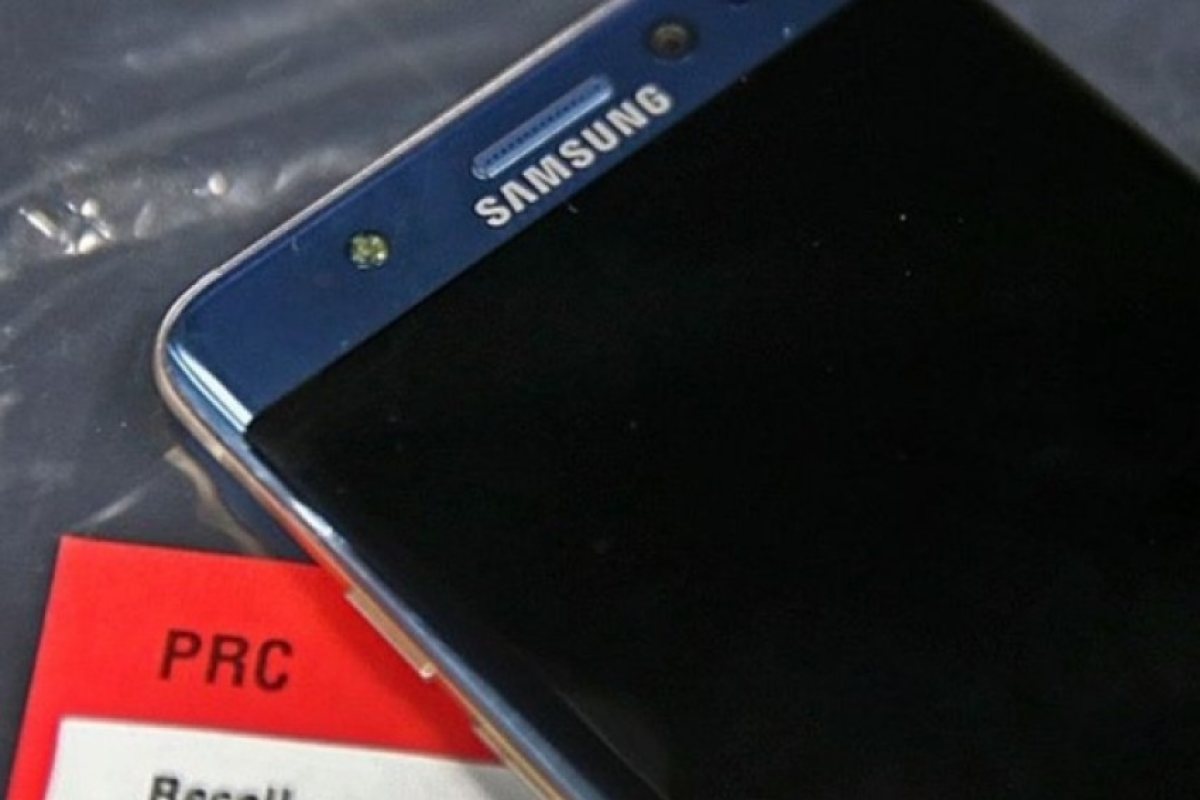 Забраниха Samsung Galaxy Note 7 в самолетите