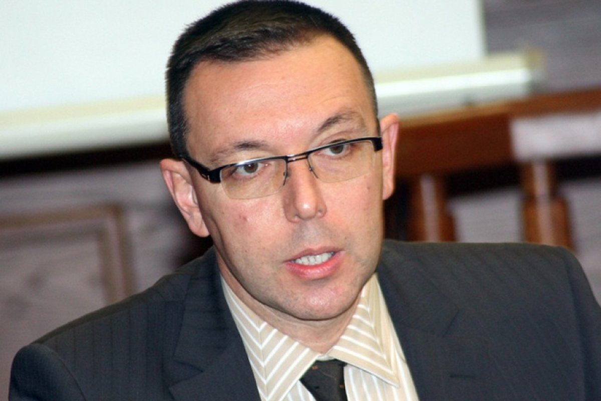 Уволниха скандален прокурор