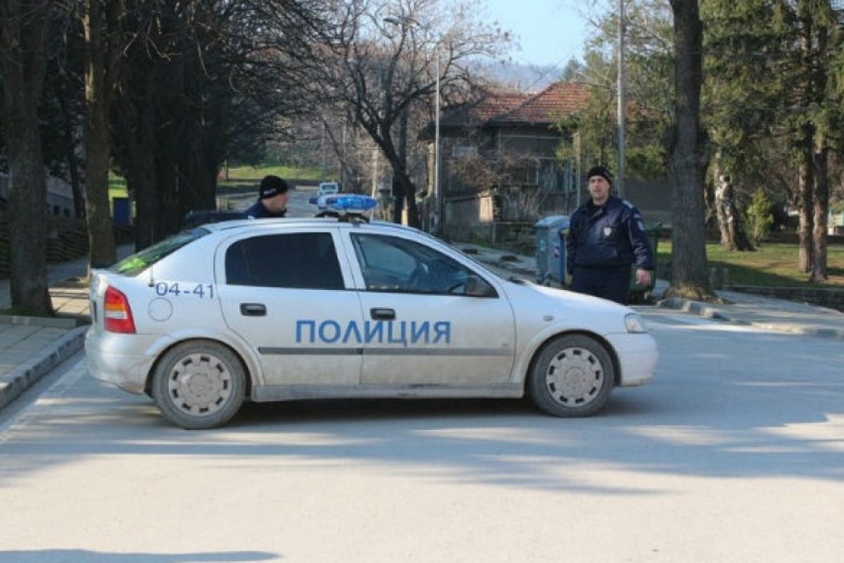 Хладнокръвно професионално убийство в петричко село