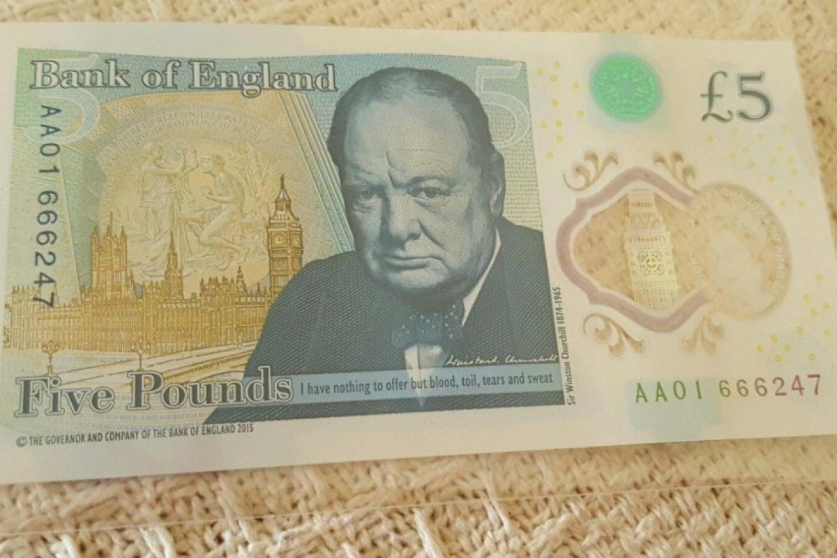 Банкнота от £5 със сериен номер 666 се продава за £300,000 в eBay!