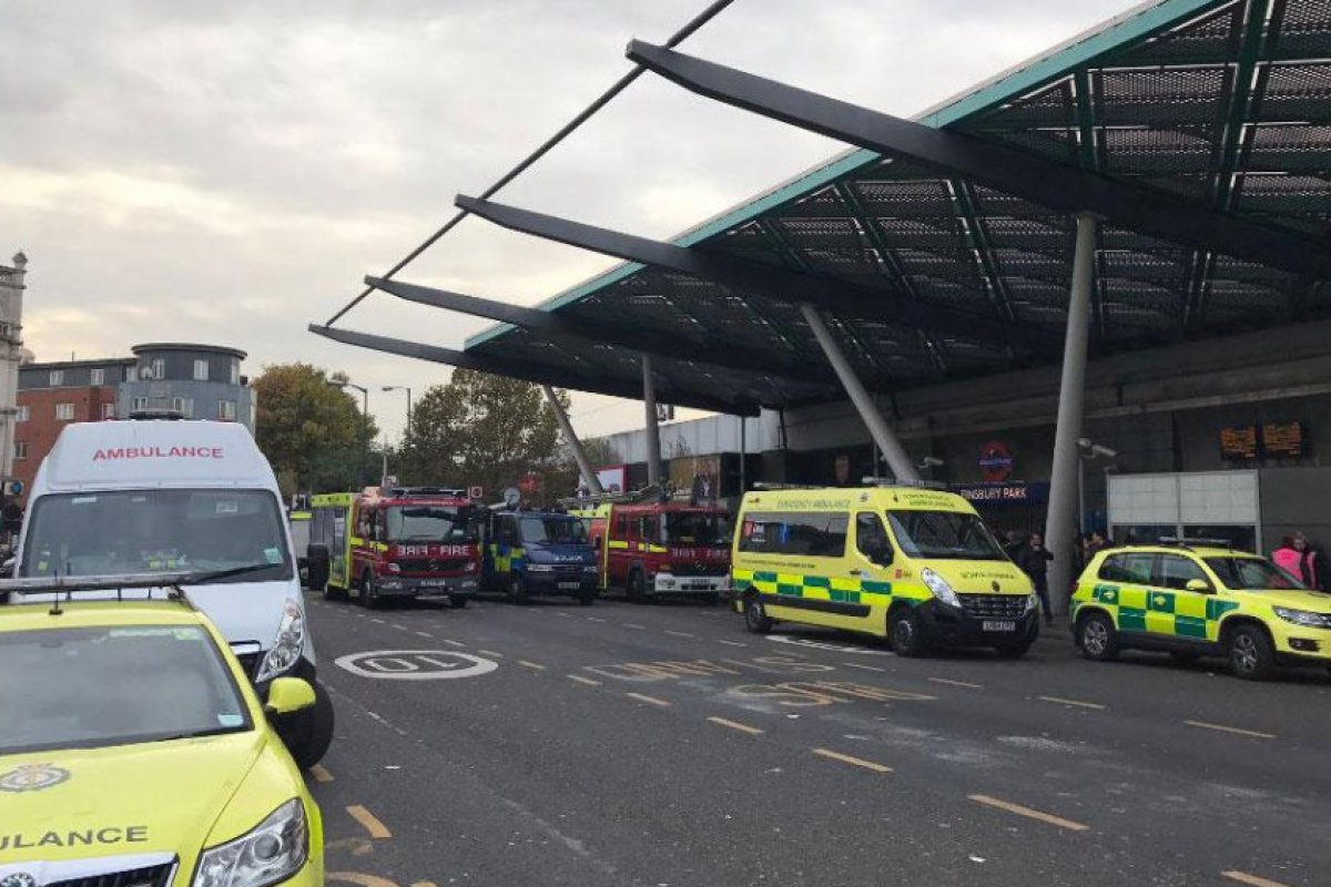 Влак блъсна човек на станция Finsbury Park