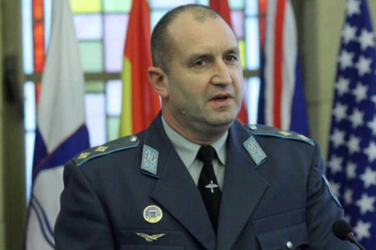 "Галъп": Радев ще спечели балотажа с 55%