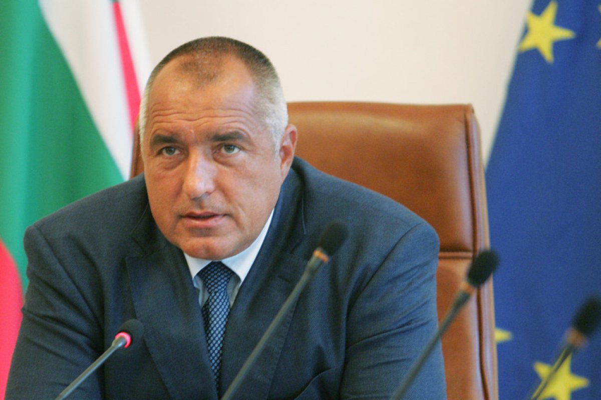 Какво следва, ако премиерът Бойко Борисов подаде оставка?
