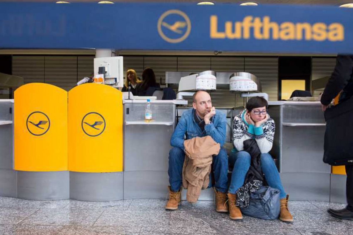 Над 800 са отменените полети на Lufthansa днес