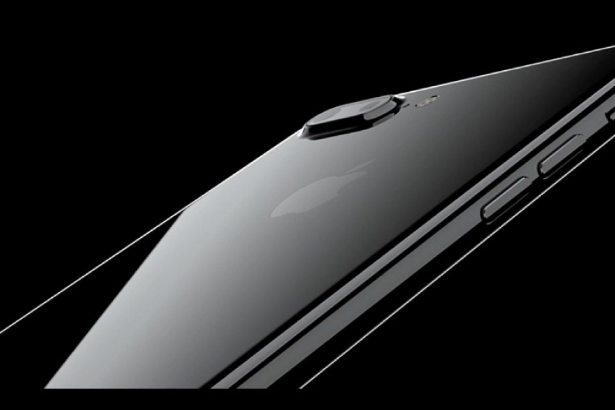 Apple започна тестовете за новия Айфон 8