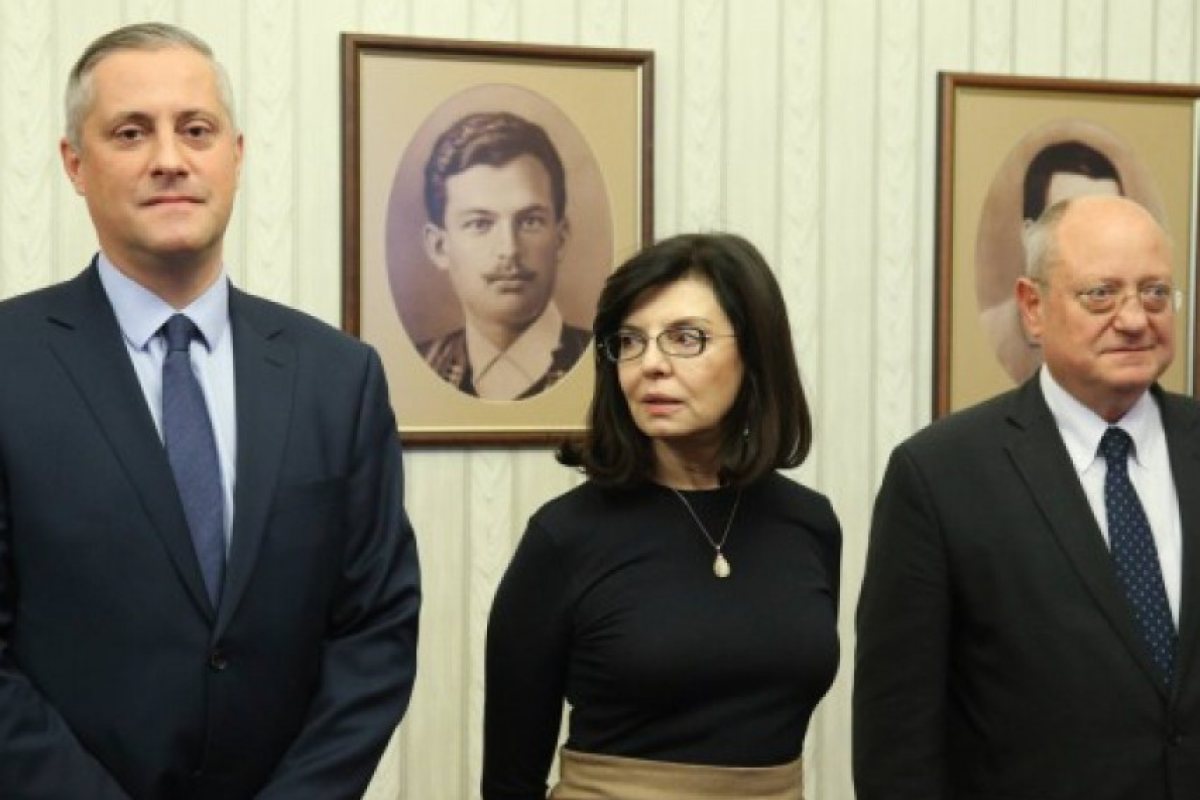 Реформаторите взеха мандата