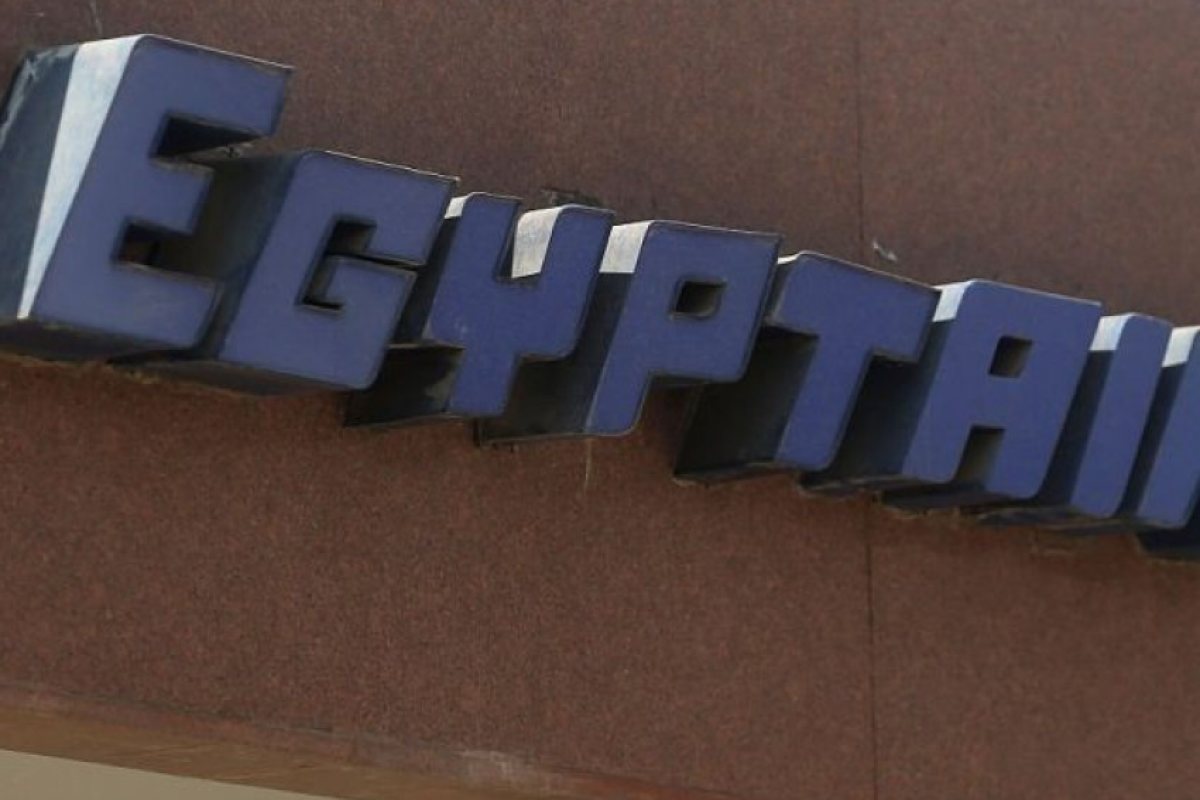 Следи от експлозиви са открити по телата на жертвите на египетския самолет