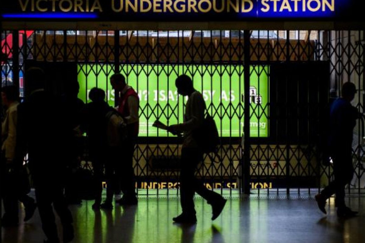 Метрото излиза в стачка през уикенда