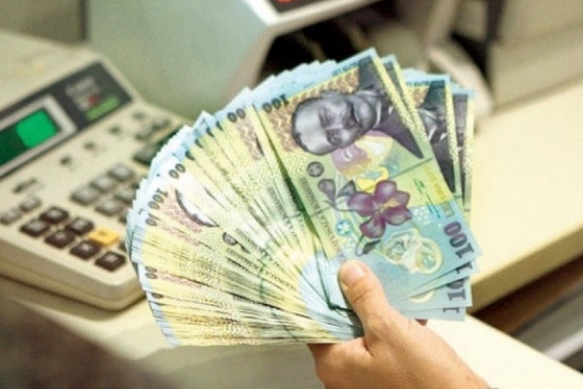 Минималната заплата в Румъния вече е 630 лева