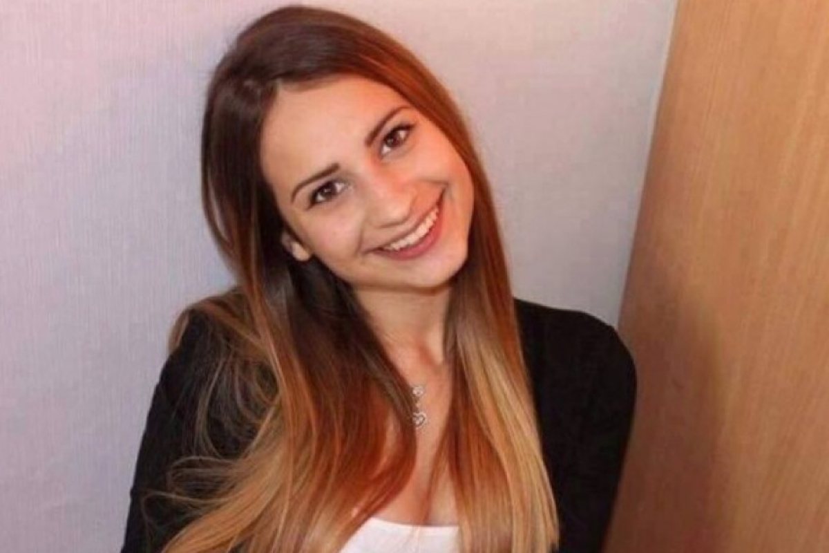 Едно от Златните момичета търси помощ за дъщеря си