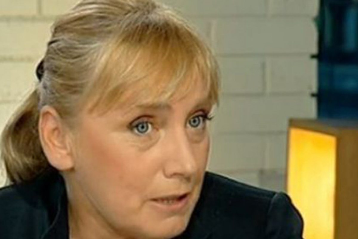 Румен Радев освободи Елена Йончева от екипа си