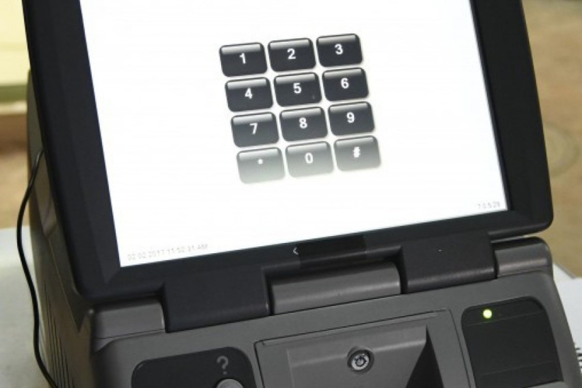 Край на епопеята с машините! В крайна сметка, без такива на изборите